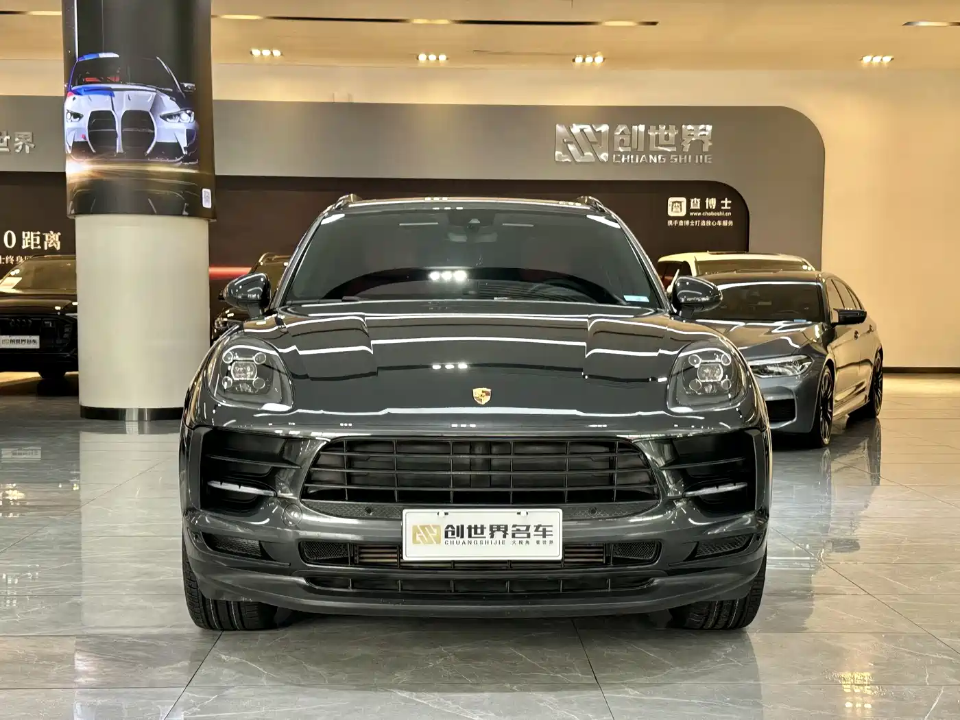 Porsche Macan 2018 Macan 2.0T фото 2