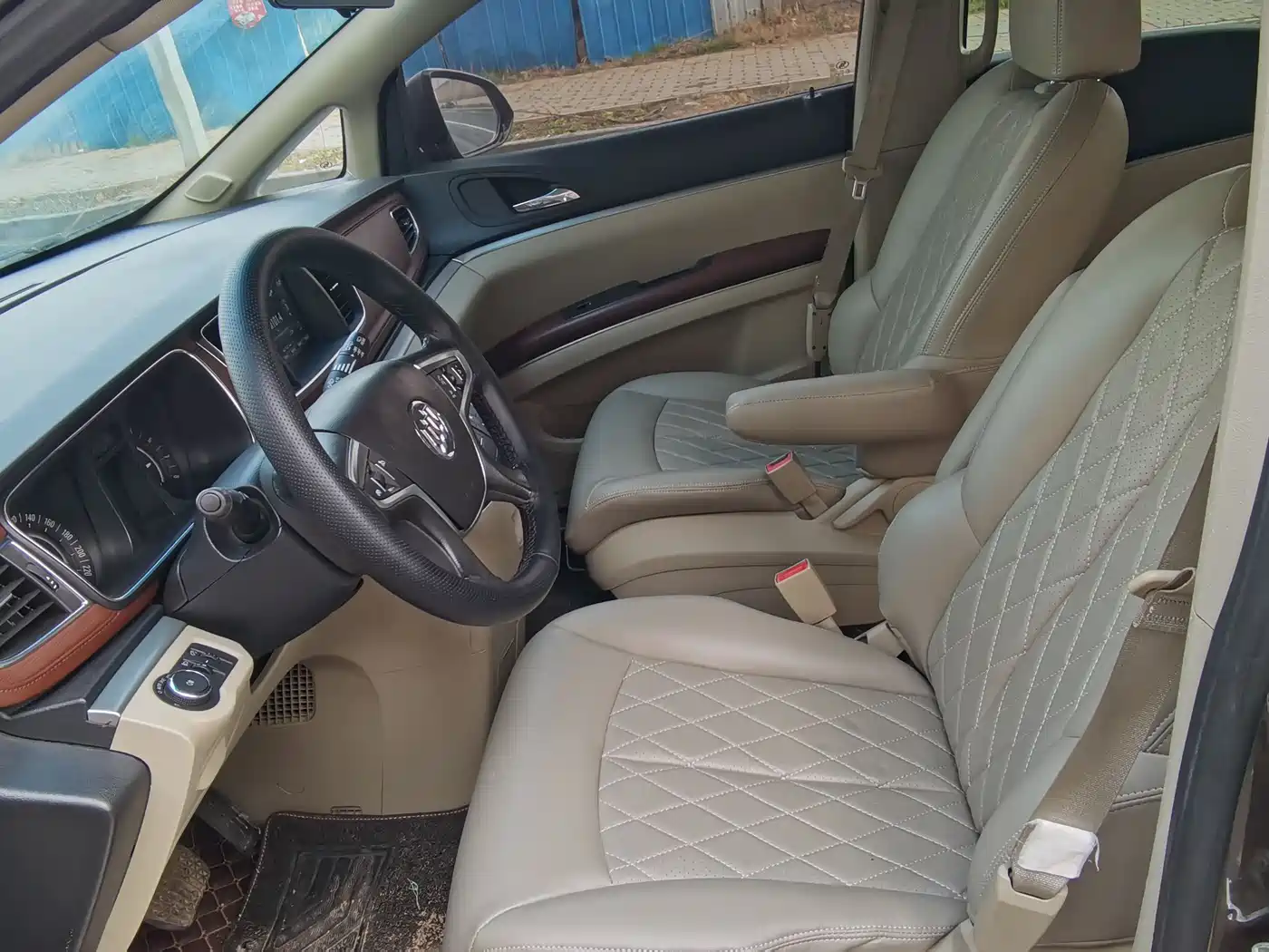 Buick GL8 2017 25S Comfort China V фото 8