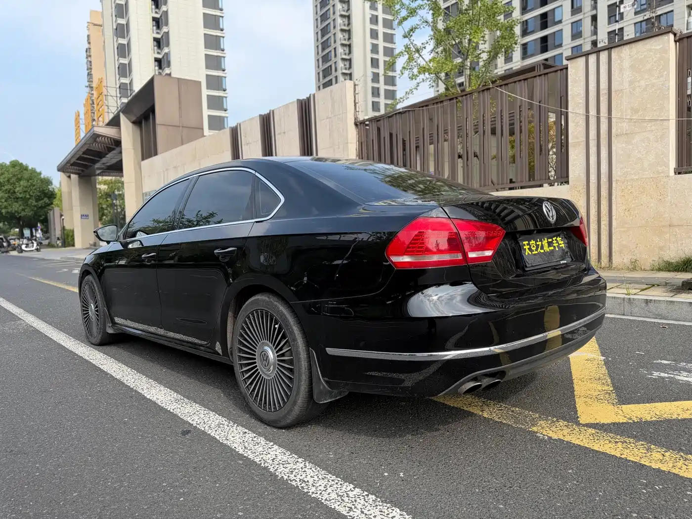 Фото 22 - Volkswagen Passat