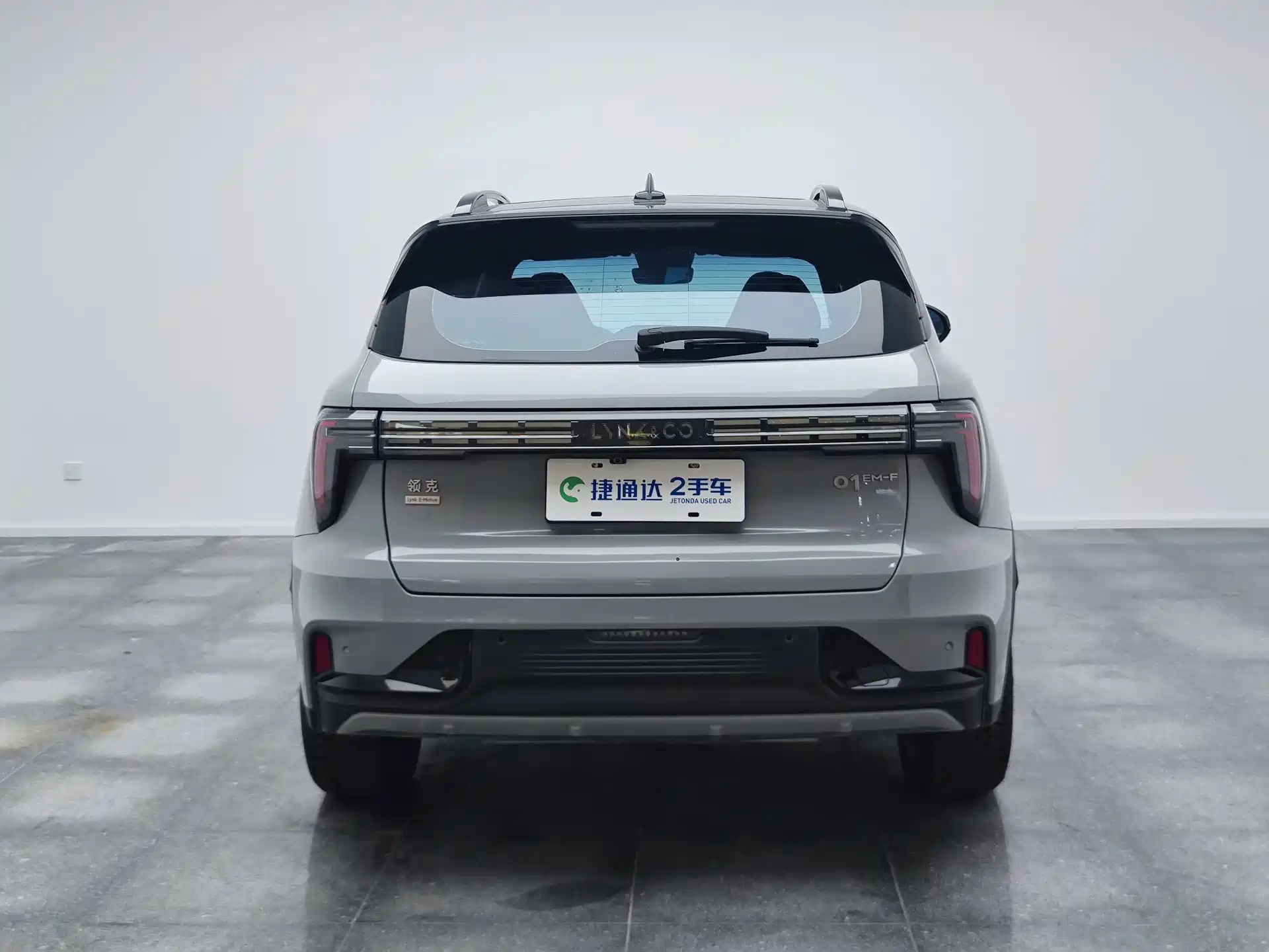 Photo 19 - Lynk & Co 01