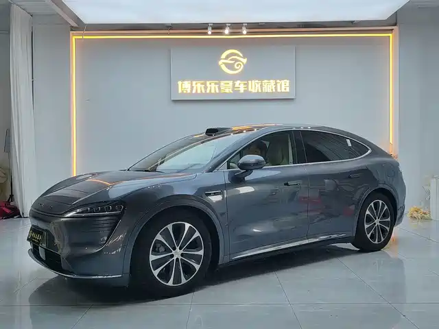 Zhijie Luxeed R7 2025