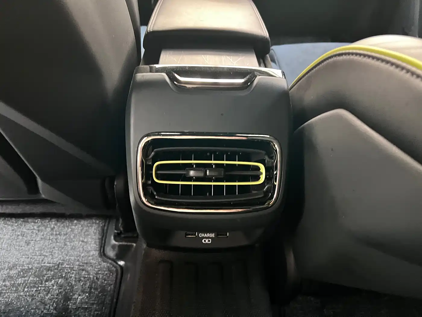 Lynk & Co 03 2020 03+ 2.0TD Auto Wind Master Edition фото 14