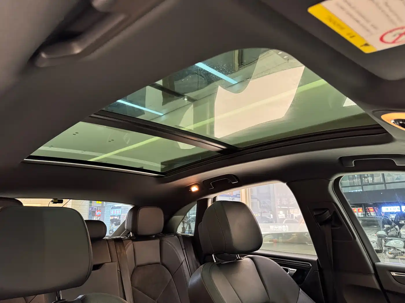 Porsche Macan 2014 Macan 2.0T фото 18