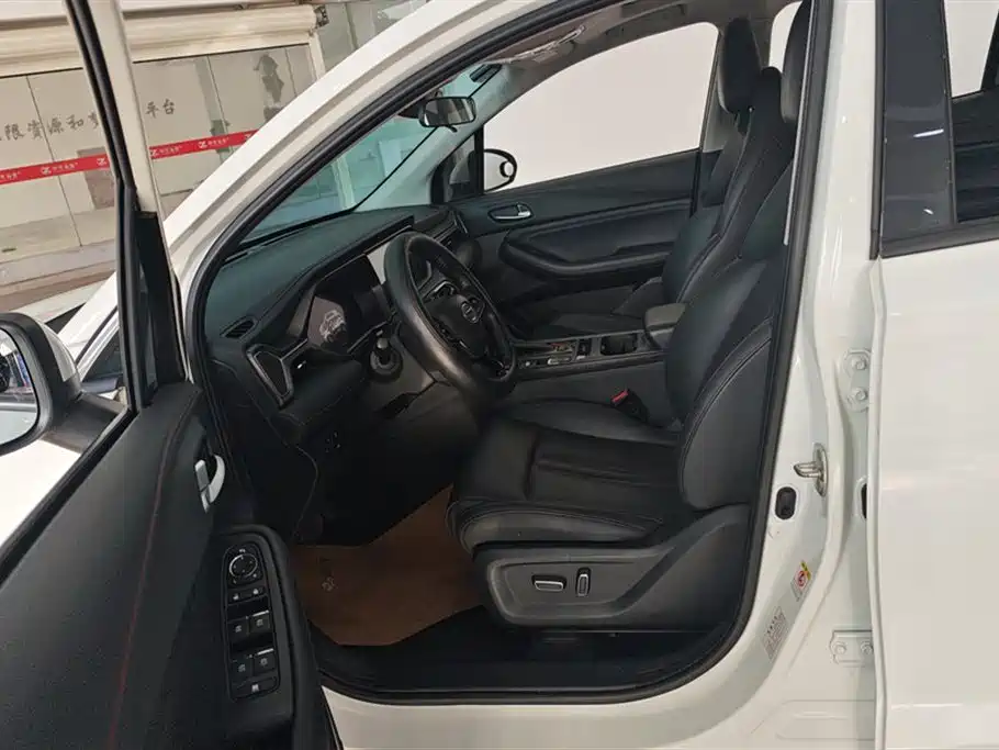 GAC Trumpchi Trumpchi GS4 2021 270T Auto Smart Connect Tech фото 9