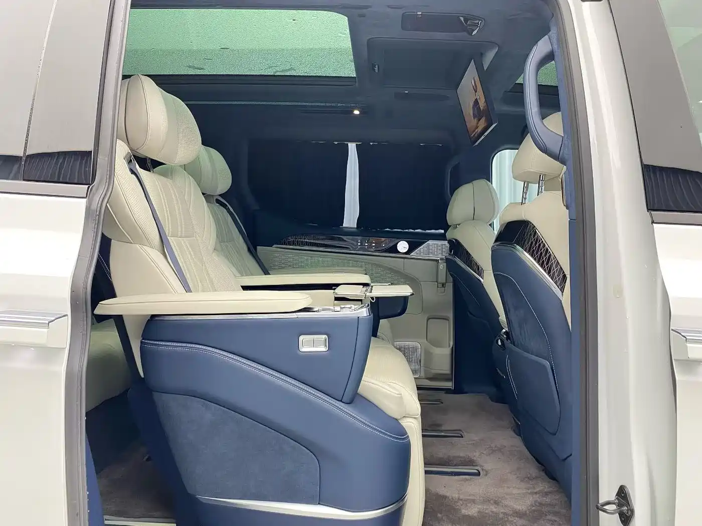 ZEEKR EXTREME KRYPTON 009