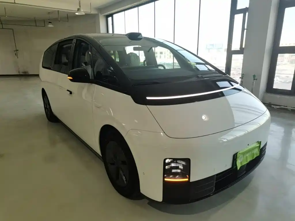 Li Auto MEGA 2024 2024 Ultra
