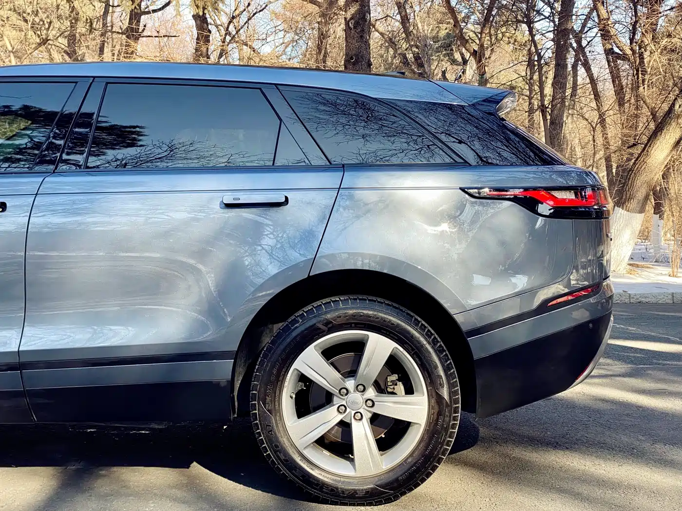 Land Rover Range Rover Velar 2020 P250 фото 15