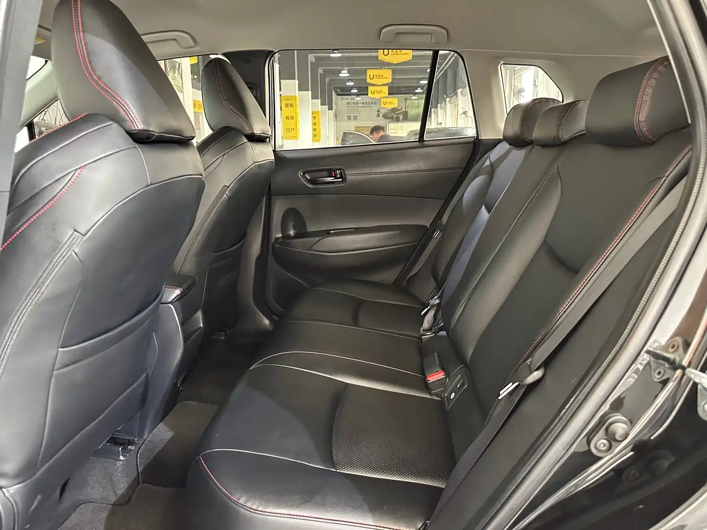 Toyota Frontlander 2023 2.0L CVT Elite Edition фото 5