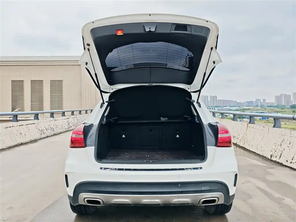 Mercedes-Benz GLA 2019 GLA 200 Fashion фото 19