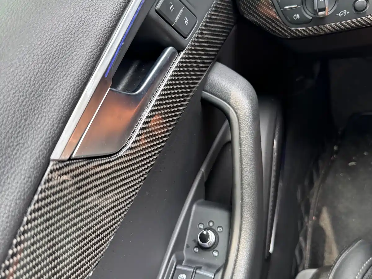 Audi A4L 2020 40 TFSI Luxury Dynamic фото 12