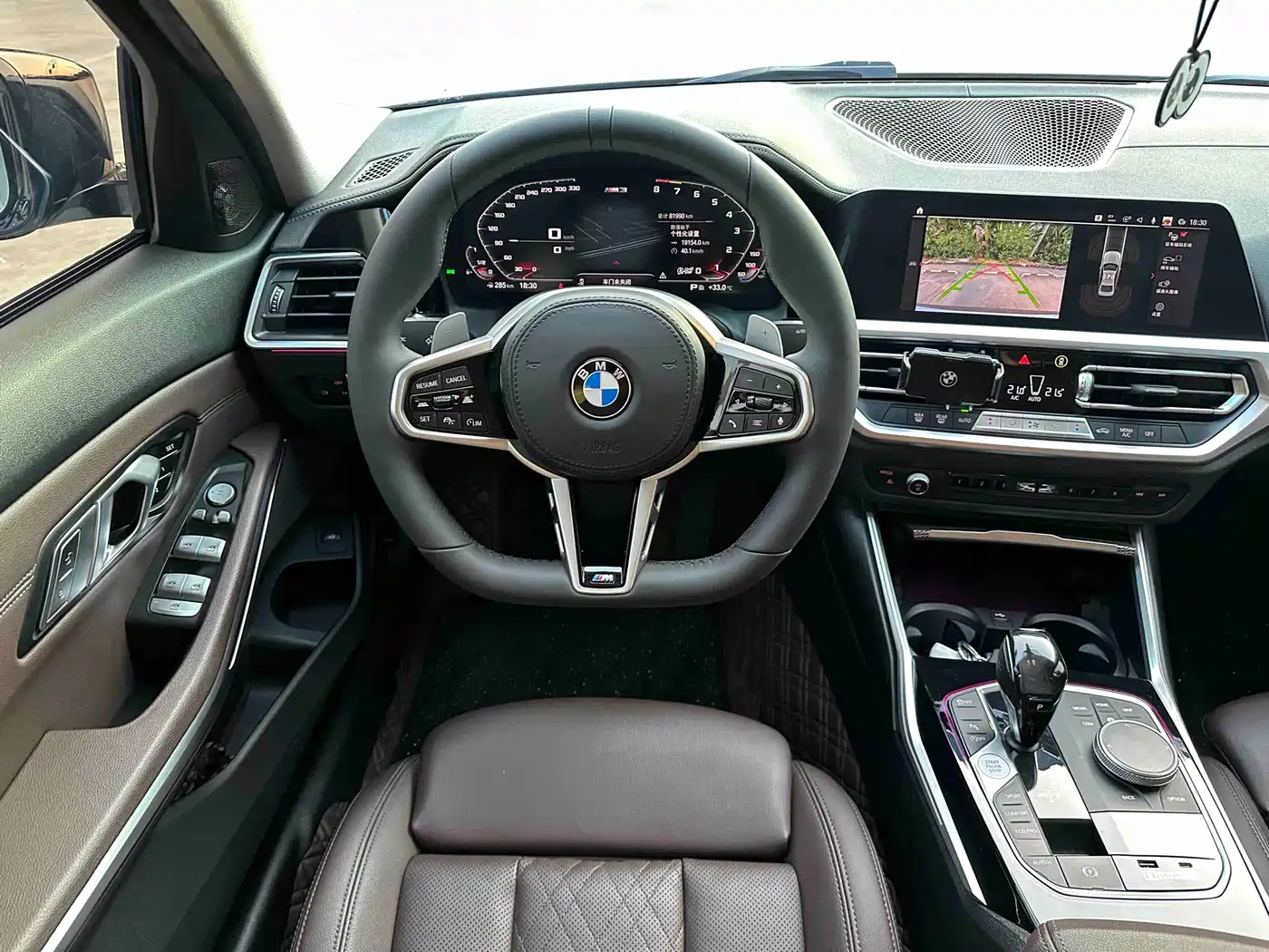BMW 3 Series 2022 325Li M Sport Shadow Edition фото 7