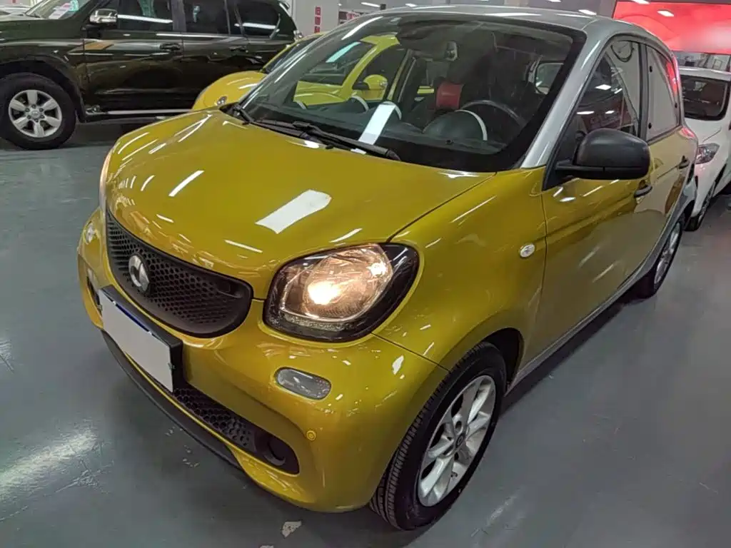 smart forfour 2017 2016 1.0L 52kW Agile Edition