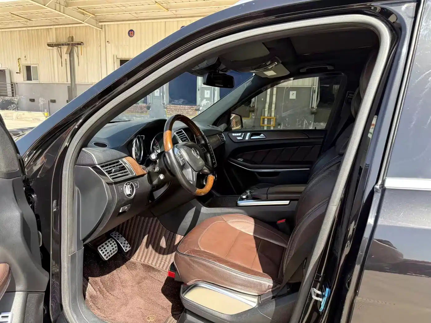 Mercedes-Benz GL-Class 2013 GL 500 4MATIC фото 7