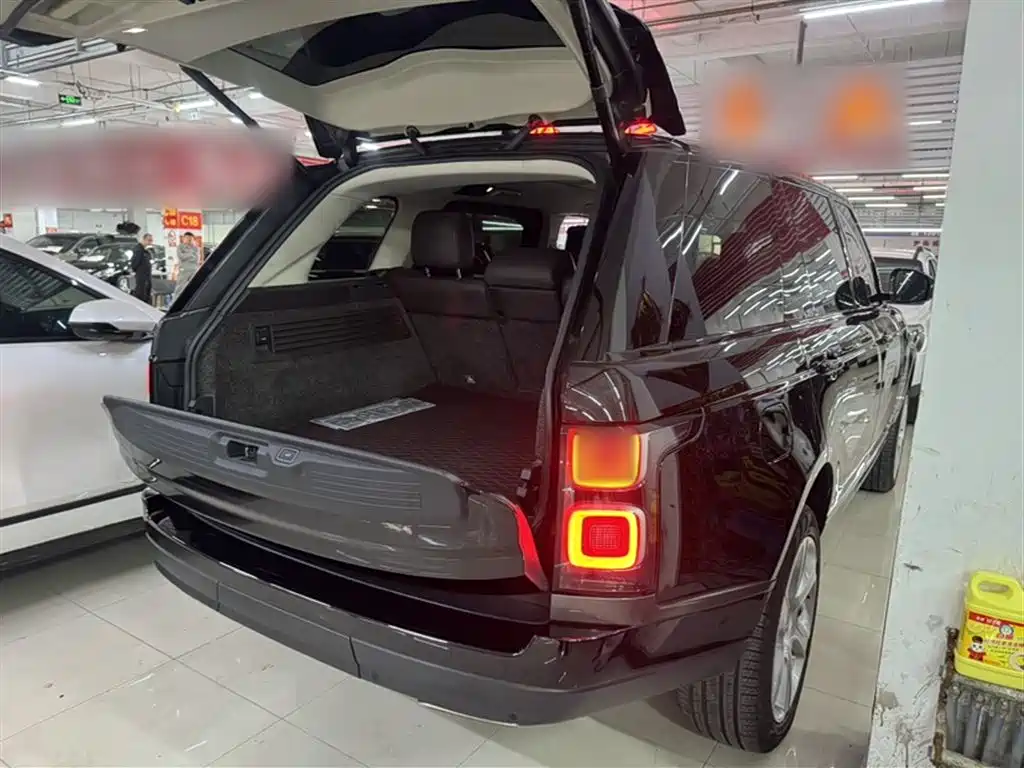 Land Rover Range Rover 2019 3.0 SC V6 Heritage Extended Edition фото 9