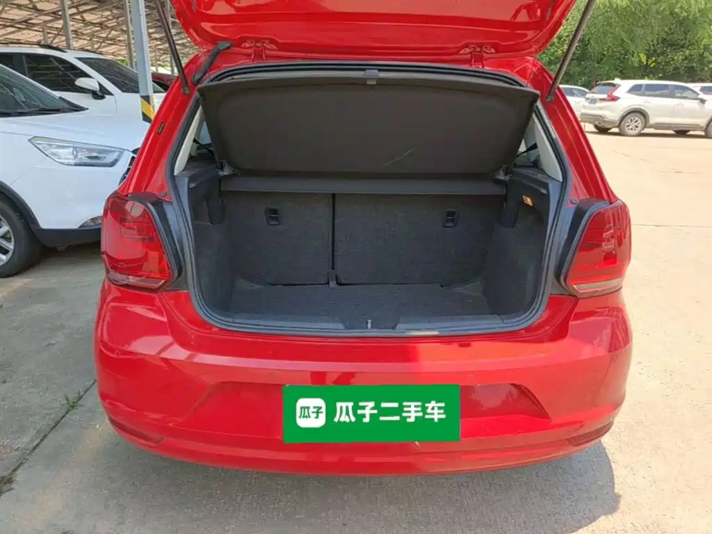 Volkswagen Polo 2016 1.6L Automatic Comfort фото 19