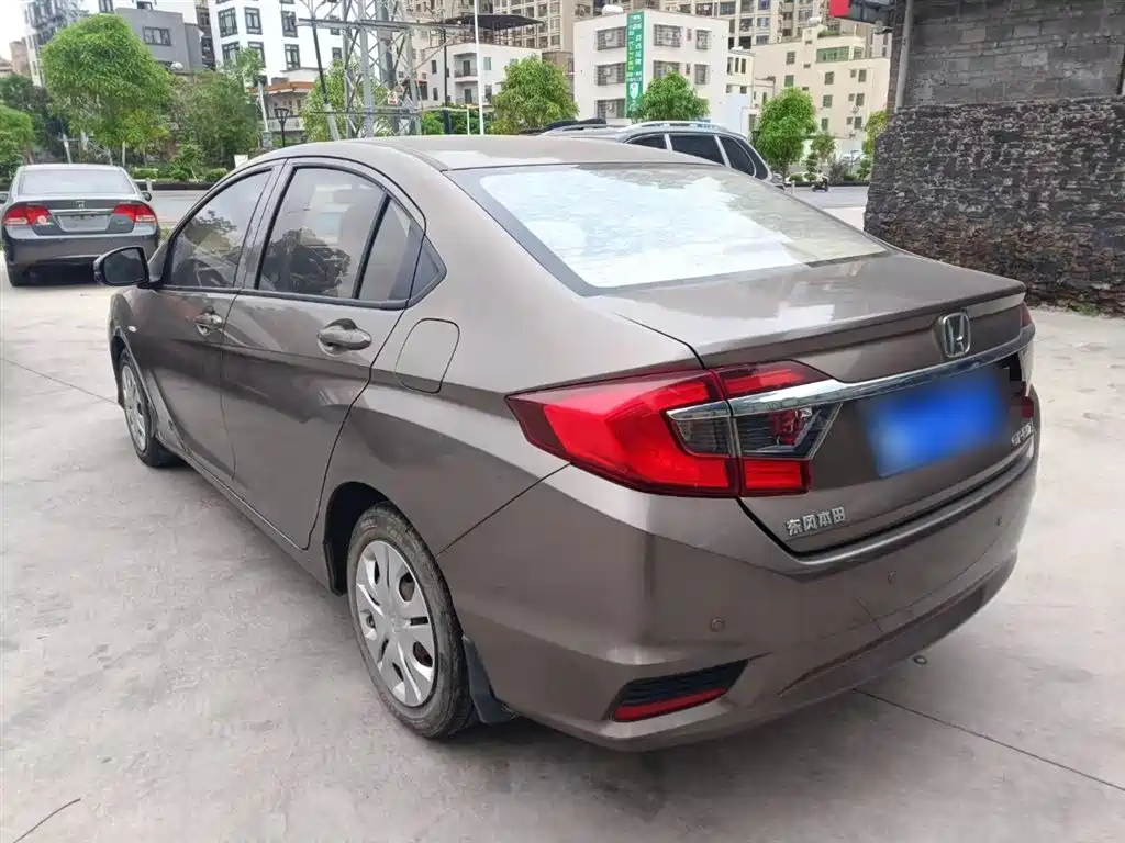Honda Greiz 2017 2016 1.5L CVT Classic Edition