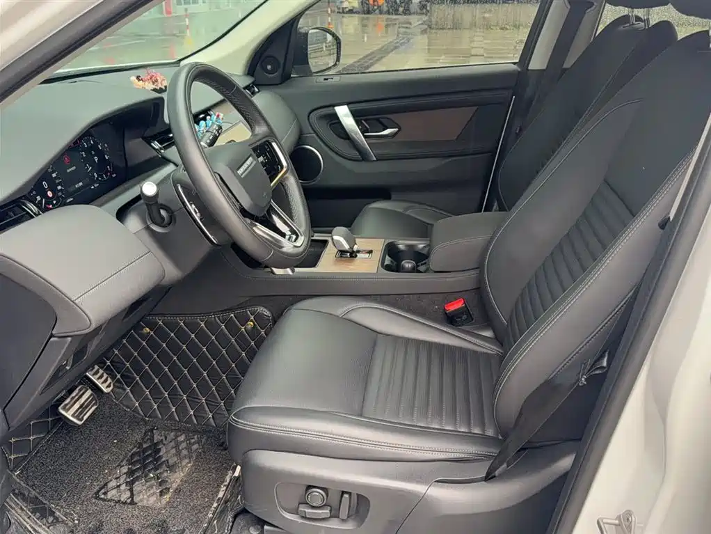 Land Rover Discovery Sport 2024 Performance Technology Edition фото 11