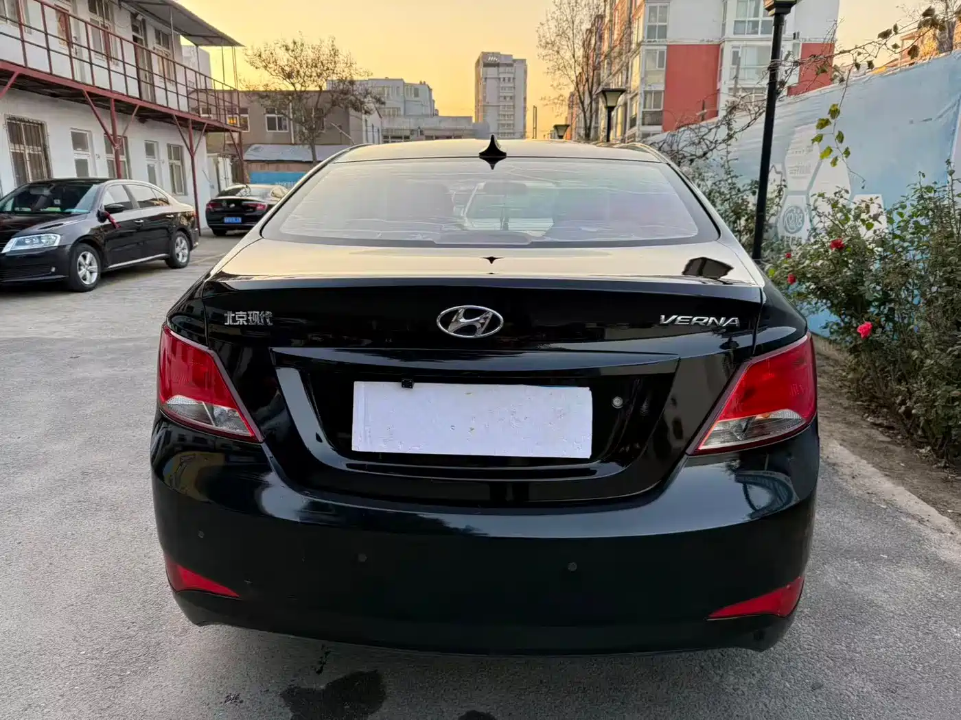Hyundai Verna 2014 1.4L Manual Smart GLS фото 12