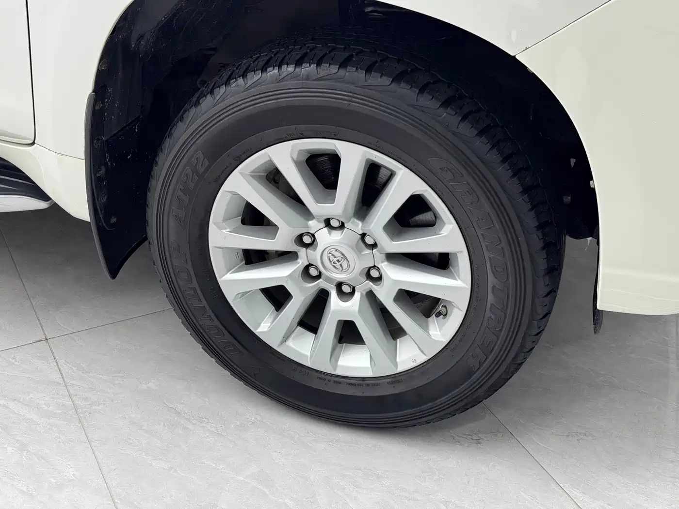 Toyota Prado 2016 3.5L Auto VX NAVI фото 4