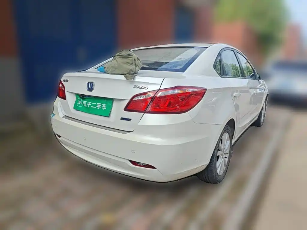 Changan Eado 2014 2014 1.6L Manual Luxury