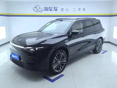 Leapmotor C16