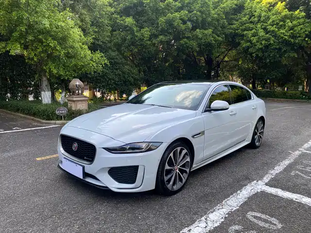Jaguar XEL 2020