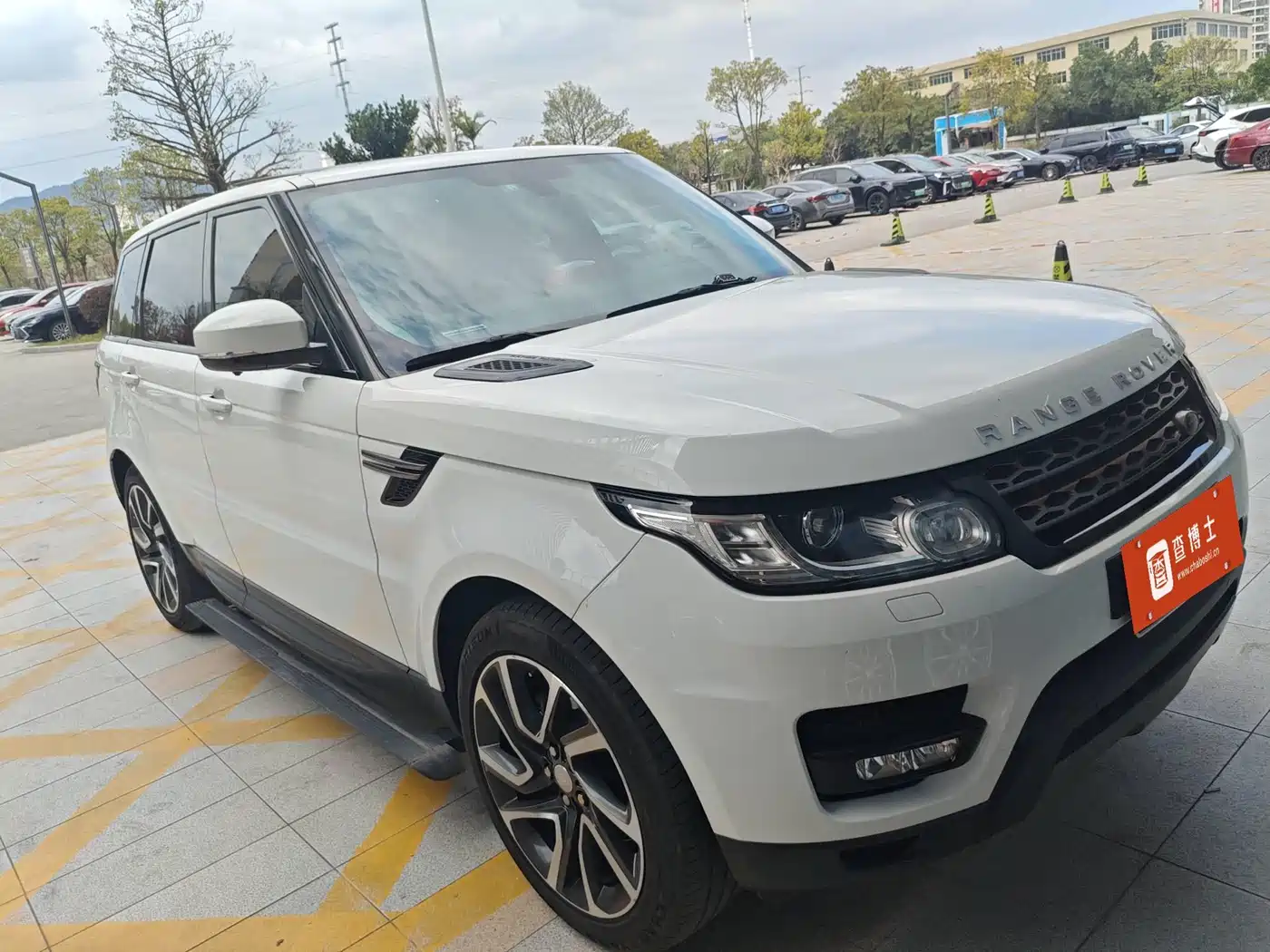 Land Rover Range Rover Sport фото 2