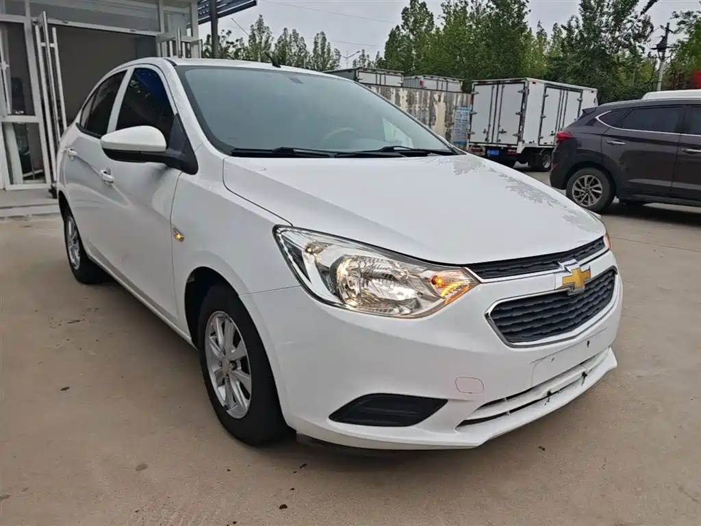 Chevrolet Sail 2018 Sail 3 1.3L AMT Ideal фото 4