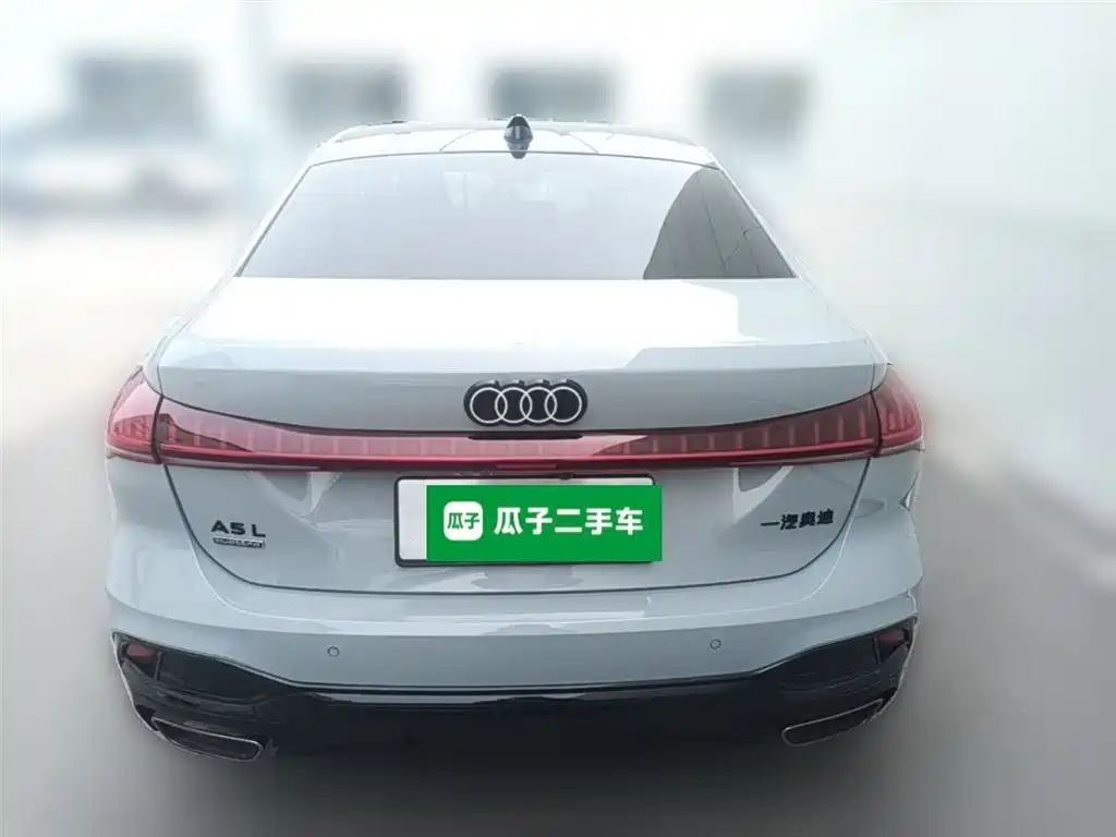 Audi A5L 2025 2.0T Sport Edition quattro фото 10