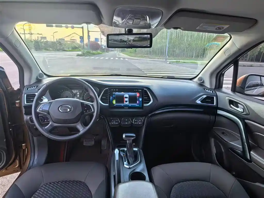 GAC Trumpchi Trumpchi GS4 2015 200T G-DCT Elite Edition фото 8