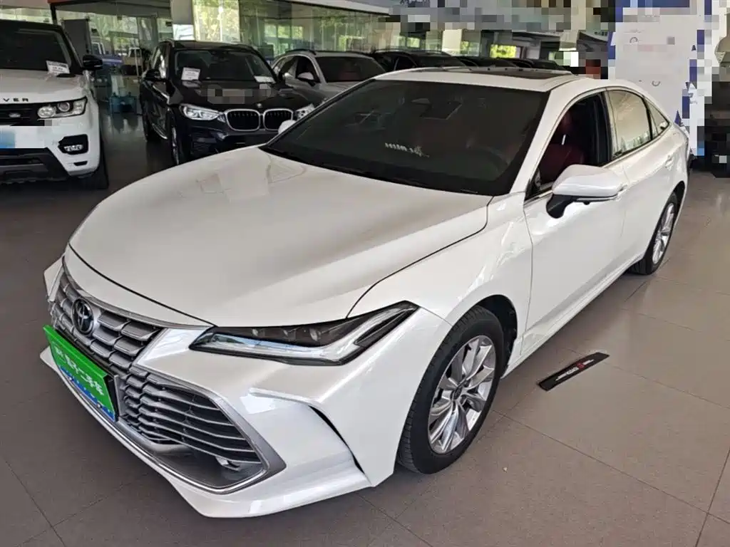 Toyota Avalon 2024 Model 2.0L Progressive Edition