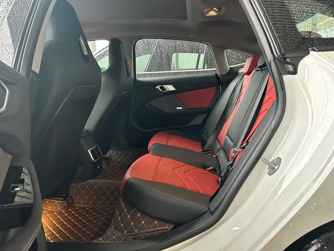 BMW 2 Series 2025 225L M Sport Moonlight Package фото 6
