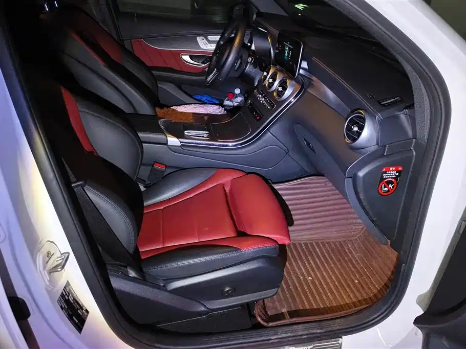 Mercedes-Benz GLC Coupe 2022 Facelift GLC 300 4MATIC Coupe SUV фото 8