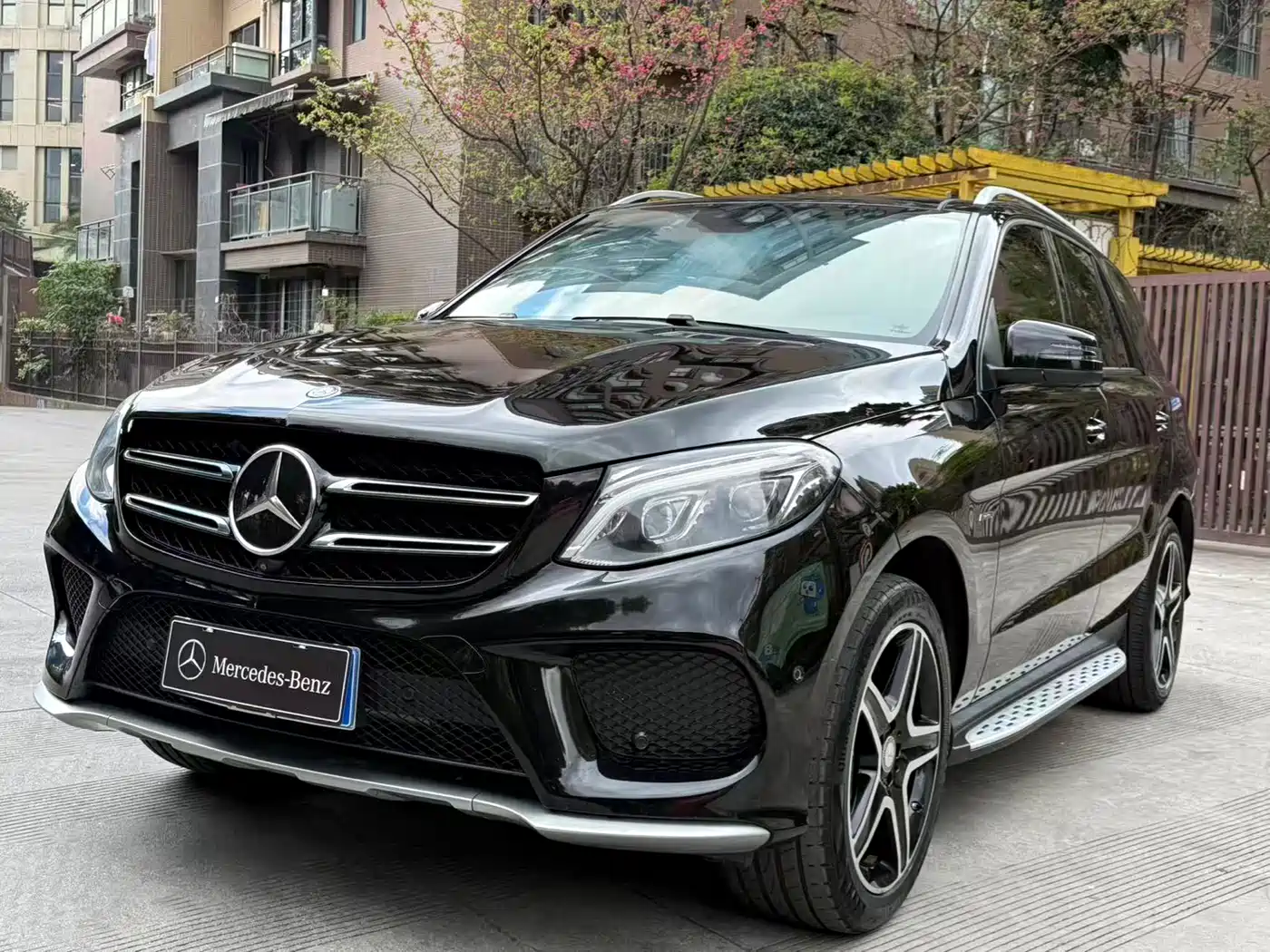 Mercedes-Benz GLE 2017 GLE 450 AMG 4MATIC фото 12