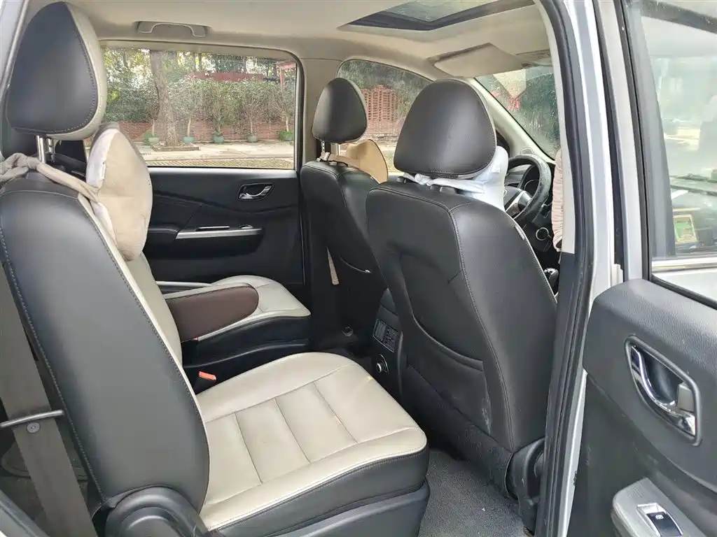 Dongfeng Fengxing Fengxing S500 2015 2016 1.6L Manual Premium