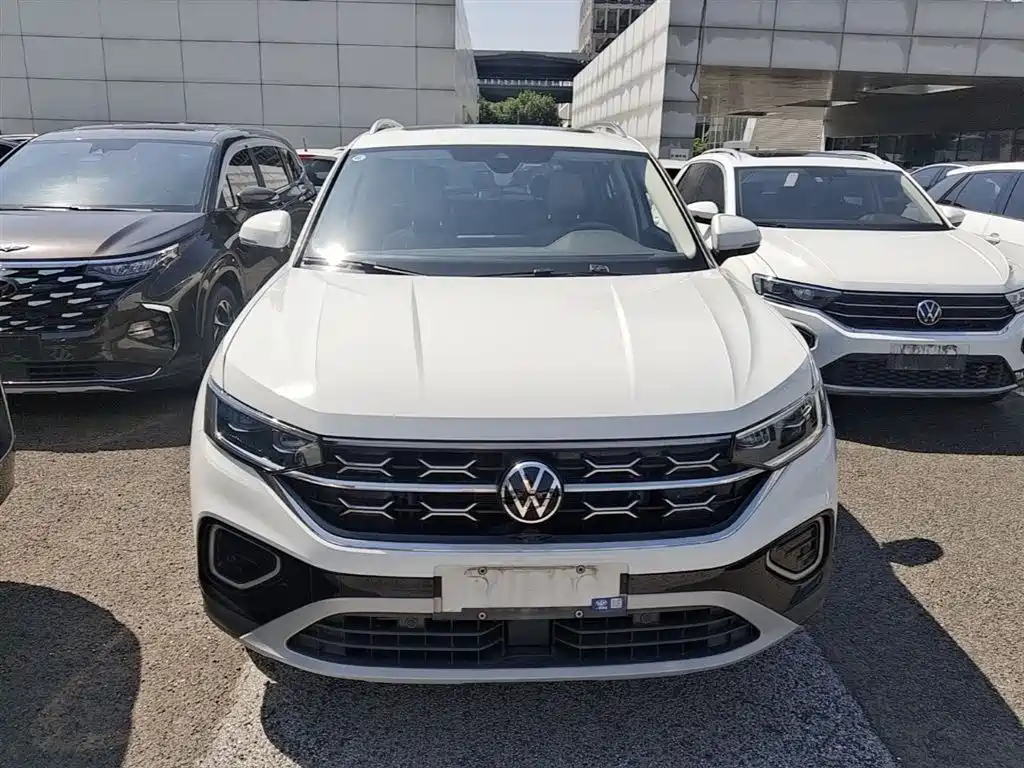 Volkswagen Tayron 2023 300TSI 2WD Luxury Plus Advanced Edition фото 3