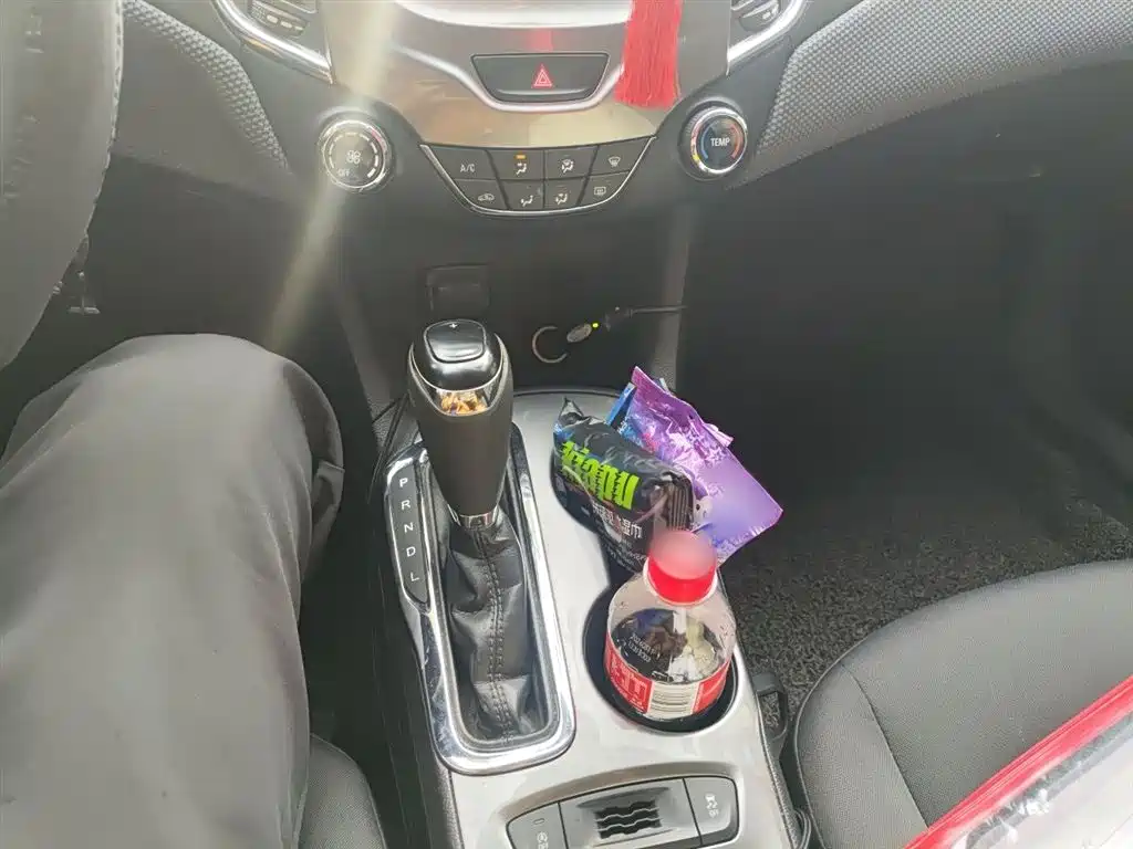 Chevrolet Cruze 2017 1.5L Automatic Pioneer Sunroof фото 7