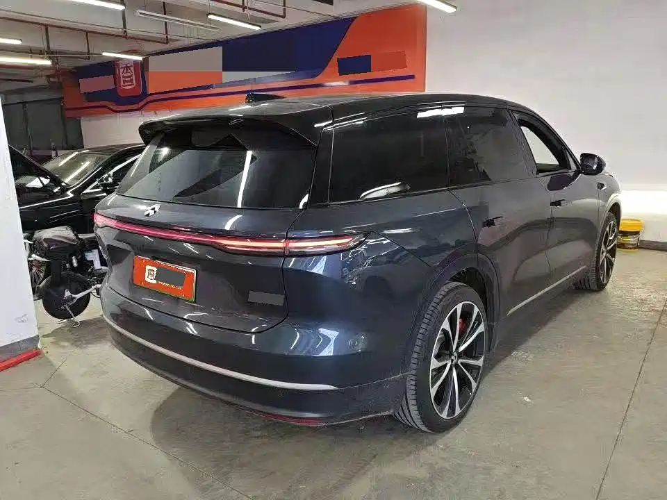 NIO ES8 2023 100kWh Signature Edition фото 6