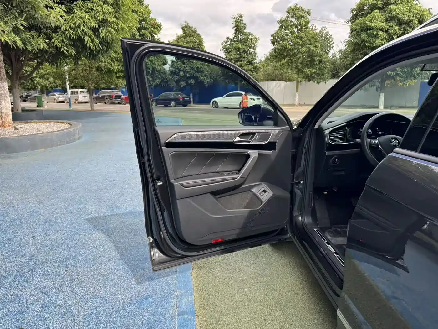 Volkswagen Tayron 2019 2019 380TSI 4WD Flagship China V