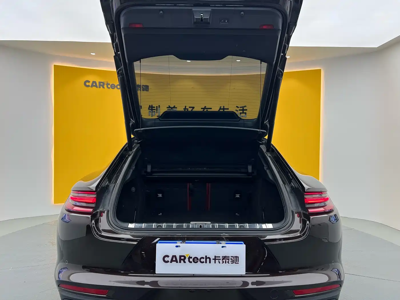 Porsche Panamera 2019 Panamera Executive Long Wheelbase 2.9T фото 30