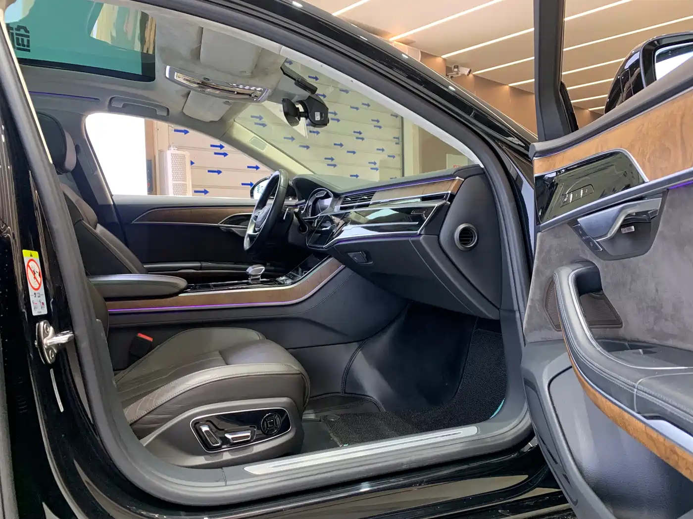 Audi A8 2019 Plus A8L 50 TFSI quattro Luxury фото 21