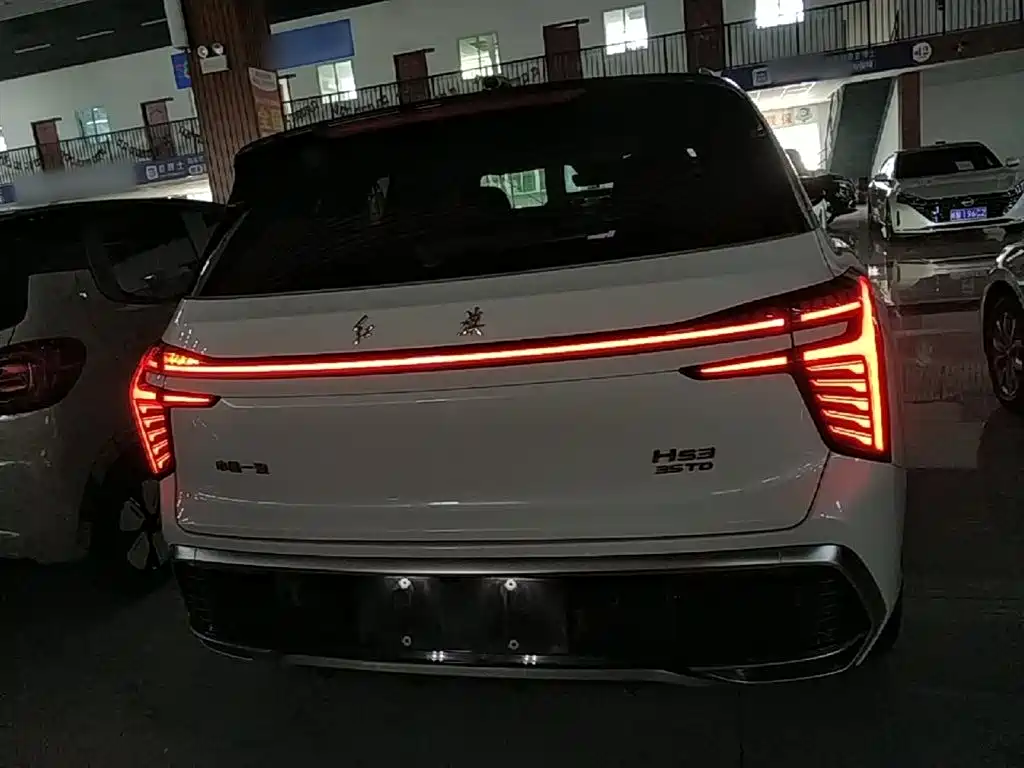 Hongqi HS3 2023 1.5T 2WD Virtue Edition фото 6