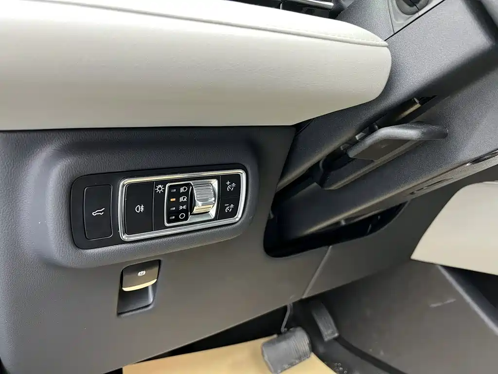 Lincoln Nautilus 2026 2026 2.0T 4WD Premium Edition