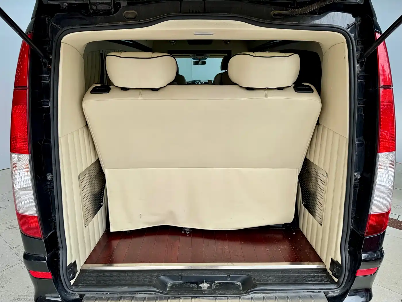 Mercedes-Benz Vito 2015 3.0L Elite фото 17