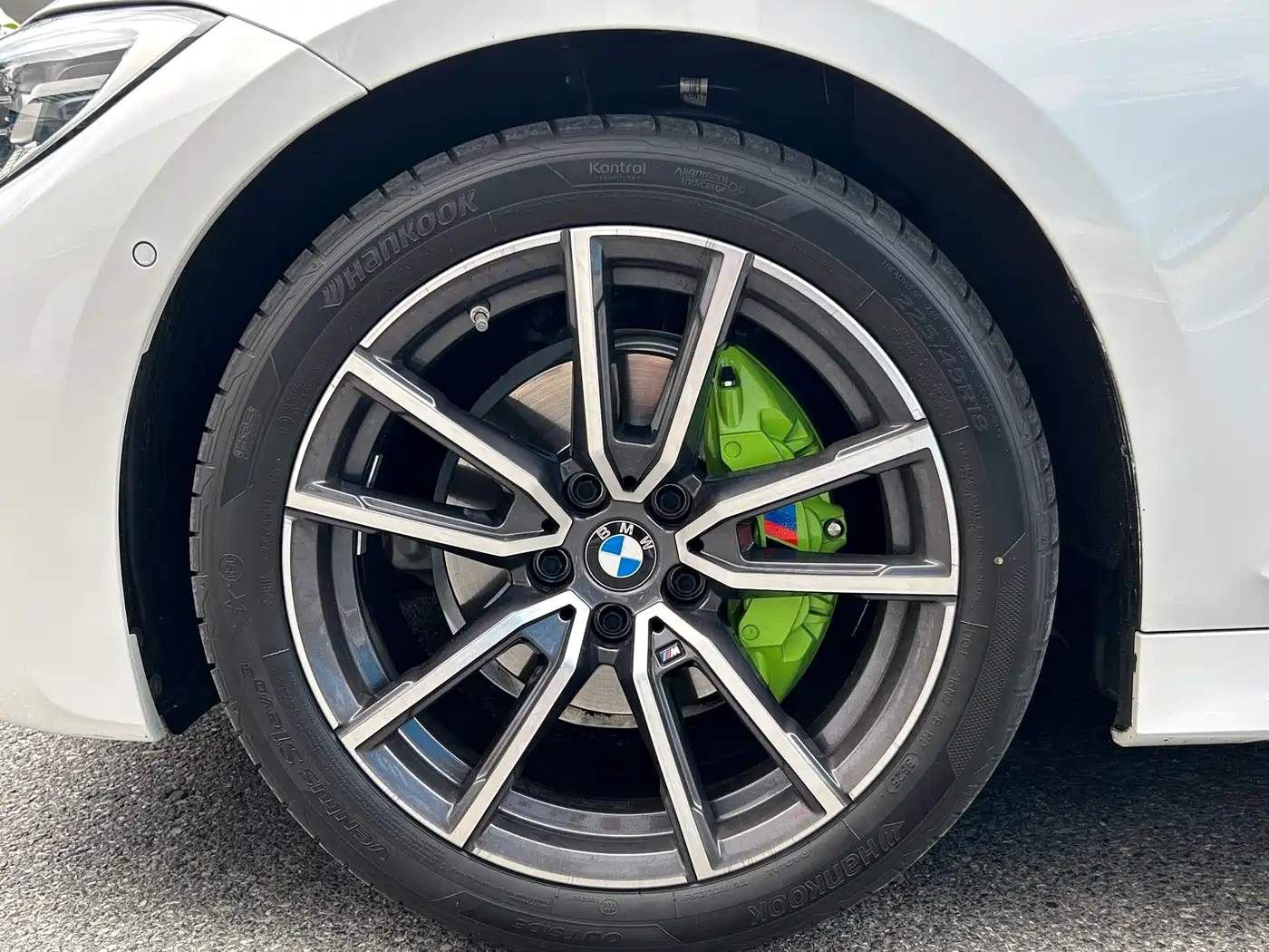 BMW 3 Series 2021 325Li M Sport Package фото 19