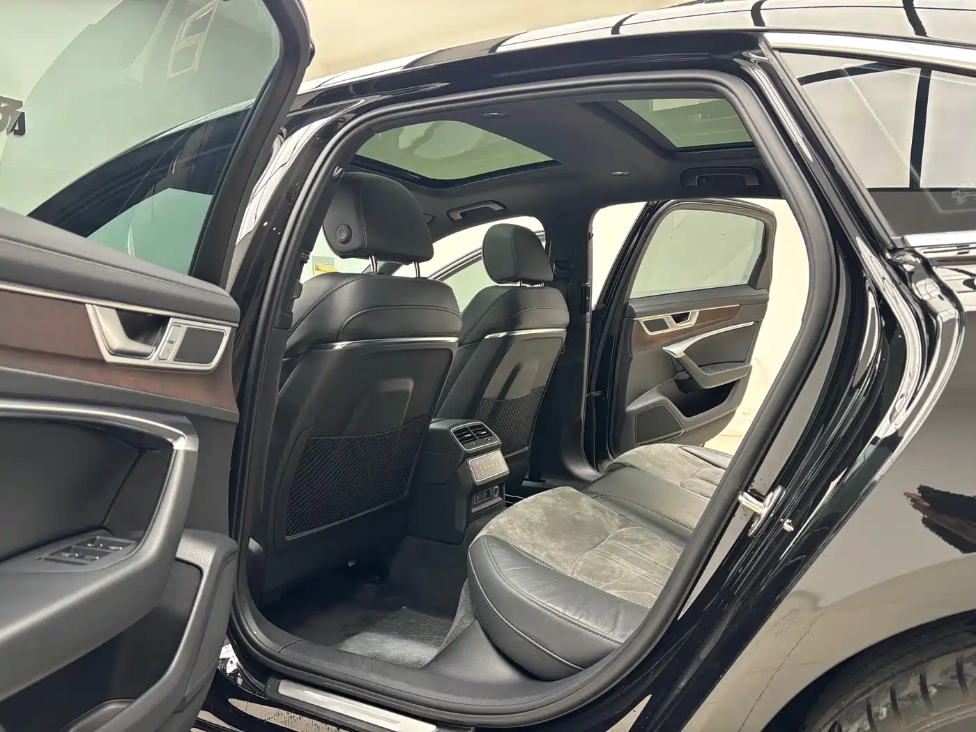 Audi A6L 2023 45 TFSI quattro Premium Dynamic фото 15