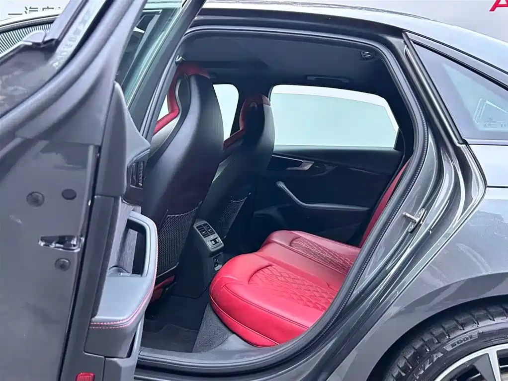 Audi S4 2023 S4 3.0TFSI фото 14