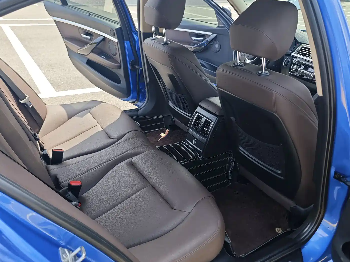 BMW 3 Series 2019 320Li M Sport Black Night Edition фото 7