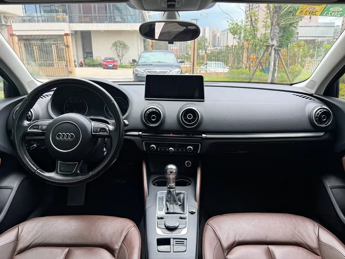 Audi A3 2015 Limousine 35 TFSI Millionth Anniversary Comfort Enjoyment Type фото 8