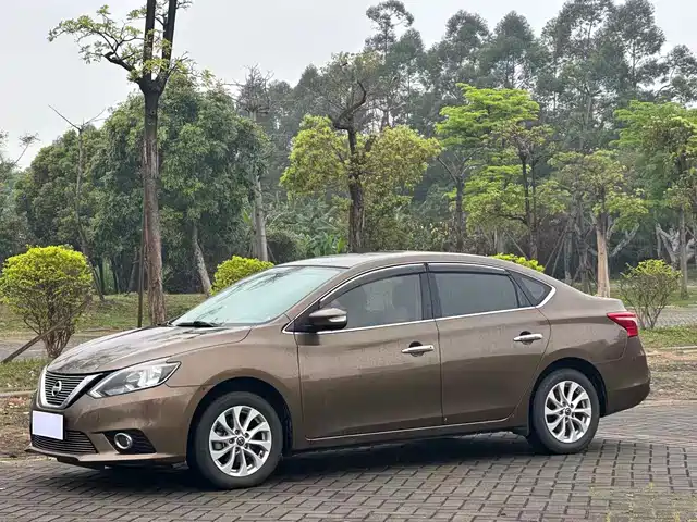 nissan xuan-yi